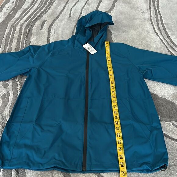 32 Degrees Cool Unisex Waterproof Rain Jacket - Picture 3 of 8